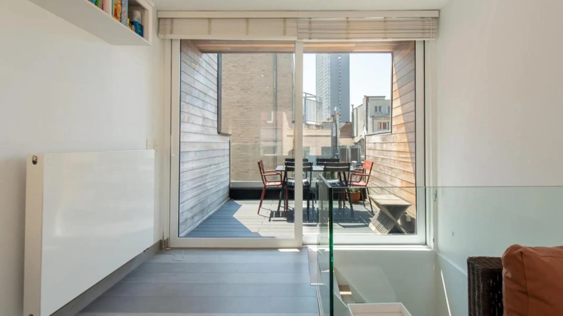 אוסטנדה Pretty Apartment With Balcony