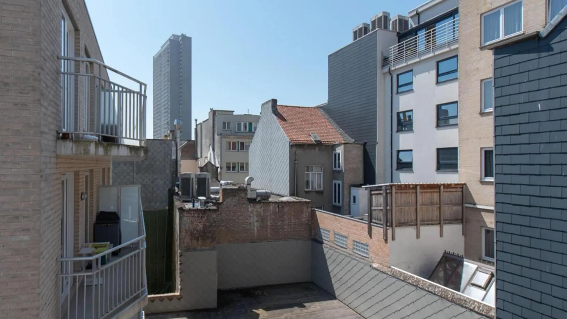 Pretty Apartment With Balcony Ostend